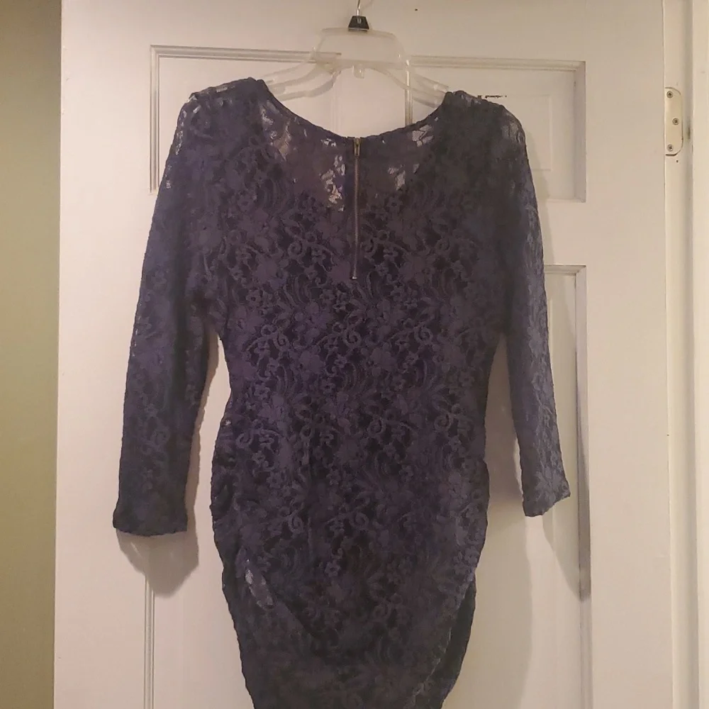 Jessica Simpson Maternity Lace Top - Picture 3 of 4